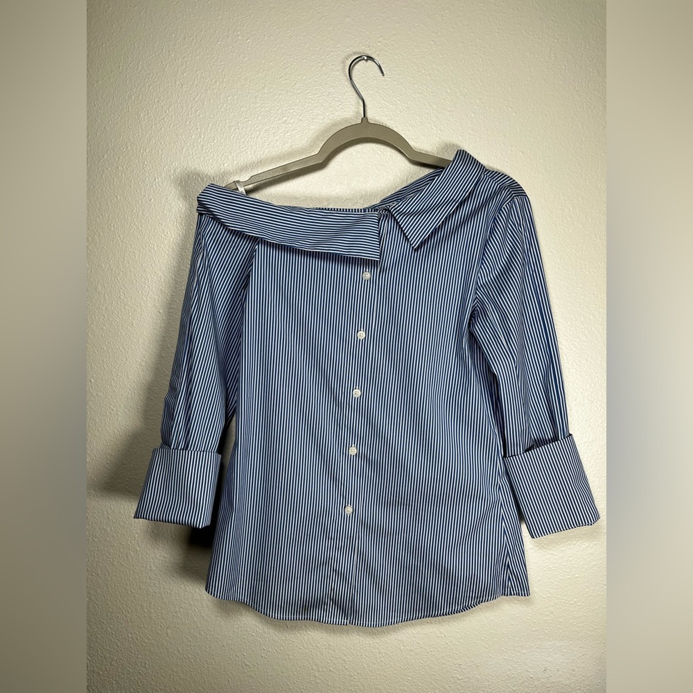 DKNY blue and white stripe asymmetrical front button down blouse size small